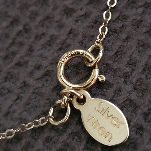 Silver🤍 Wren🪶 Dainty Gold💛 Tassel Necklace - Picture 6 of 12